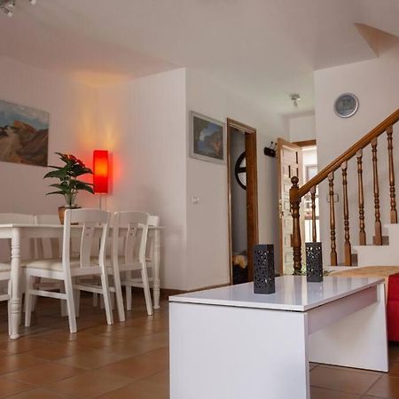 Duplex In Quiet Zone, Next To Sea, Fast Wifi Apartment El Médano Exterior photo