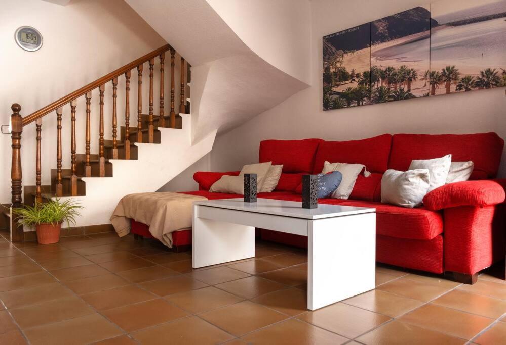 Duplex In Quiet Zone, Next To Sea, Fast Wifi Apartment El Médano Exterior photo